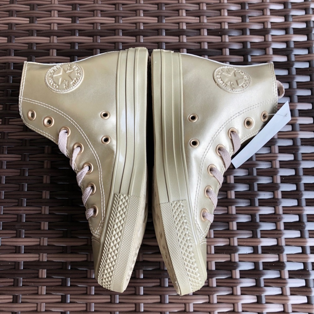 NIB Converse Chuck Taylor All Star Metallic